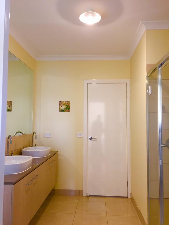 King House Apartment Point Cook Bagian luar foto